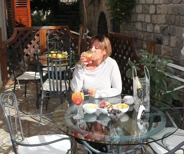 La Magnolia - Centre Hotel Sorrento