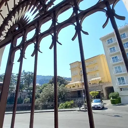 La Magnolia - Centre * Σορέντο