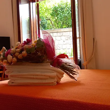 Отель La Magnolia - Centre *