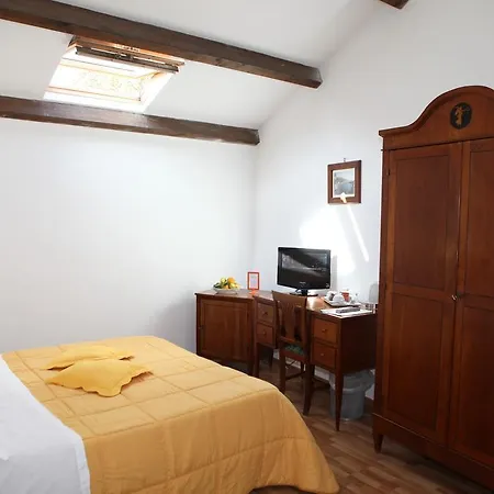 La Magnolia - Centre Сорренто