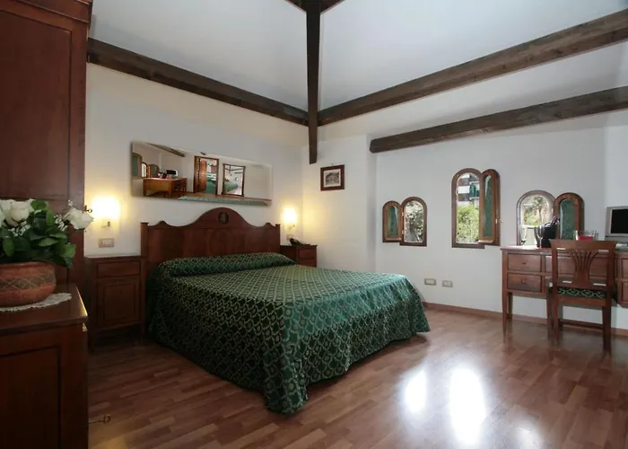 La Magnolia - Centre Отель