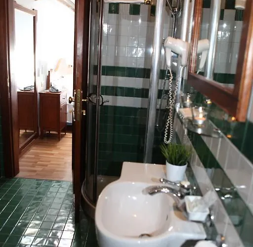 Отель La Magnolia - Centre